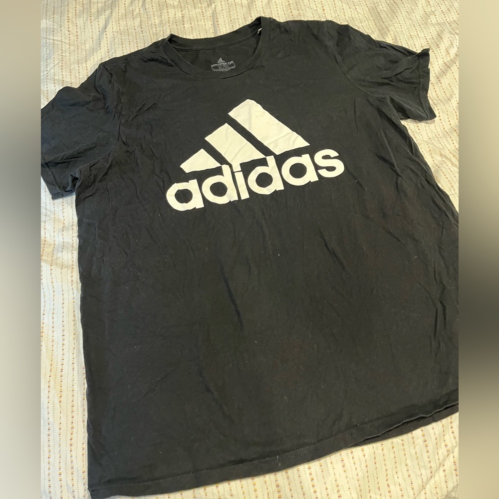 Adidas Boys Kids Black T-Shirt XL